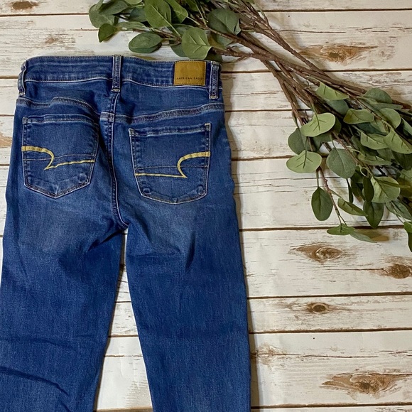 AMERICAN EAGLE • Next Level High Rise Jegging • - Picture 4 of 4